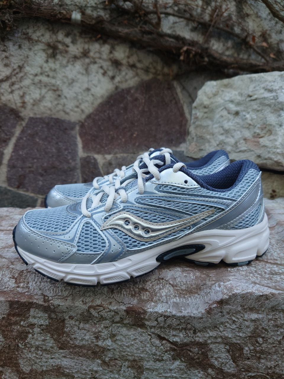 Saucony Donna - Modello S60812-8 (Silver/Cream)