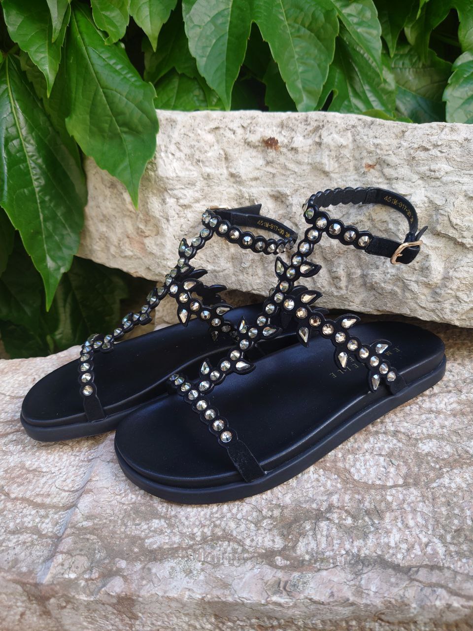 Emanuelle Vee Donna – Modello 451M-917-30 Nero