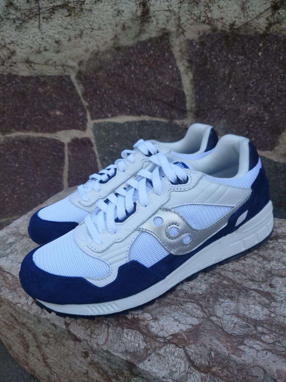 Saucony Unisex - Modello S70919-2 (White/Navy/Silver)
