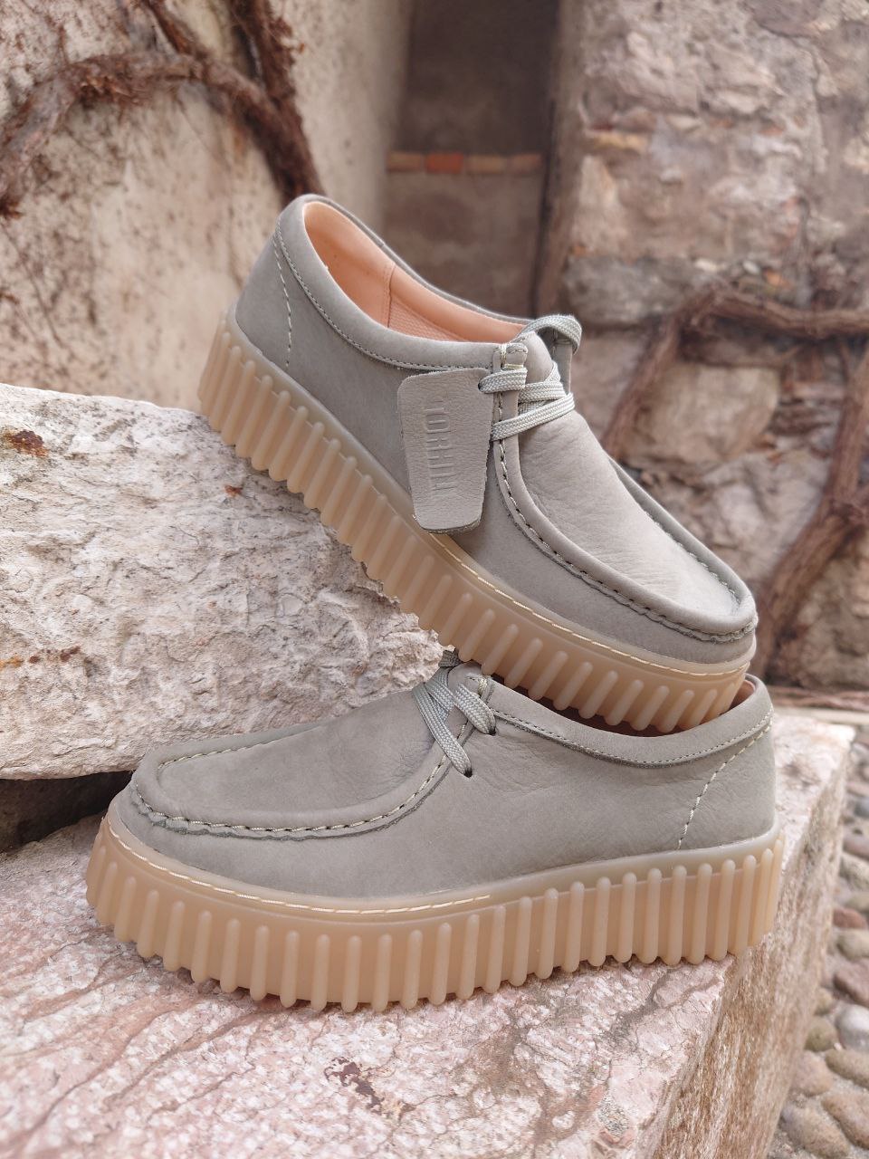 Clarks Donna - Modello Torhill Bee (Light Green Nubuck)